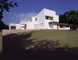 Deux maisons témoignages de la Modernité : La Maison du galeriste Louis Carré (1957-1960) : un écrin nordique pour un amateur d’art.