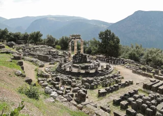 Tholos à Delphes