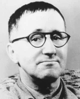 Bertolt Brecht : Distanciation et combat politique.